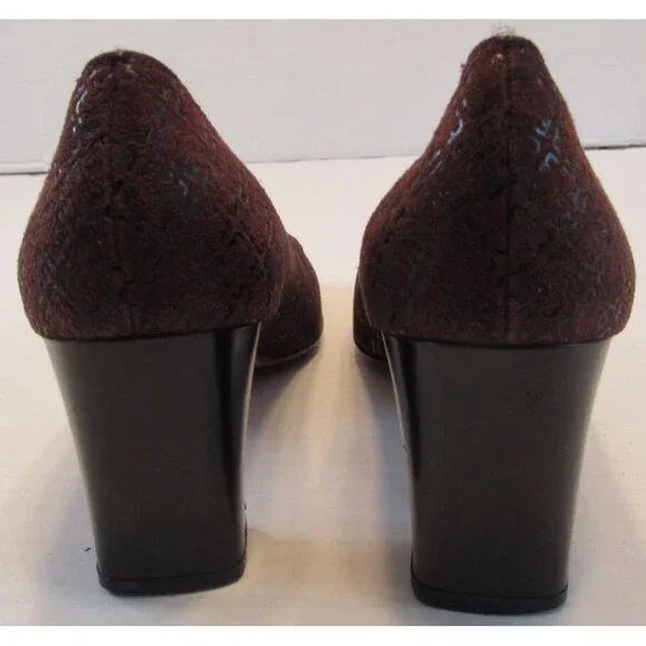 Vintage Salvatore Ferragamo Suede Embossed Patterned Pump Dark Brown Size 8.5 3A - Picture 5 of 13